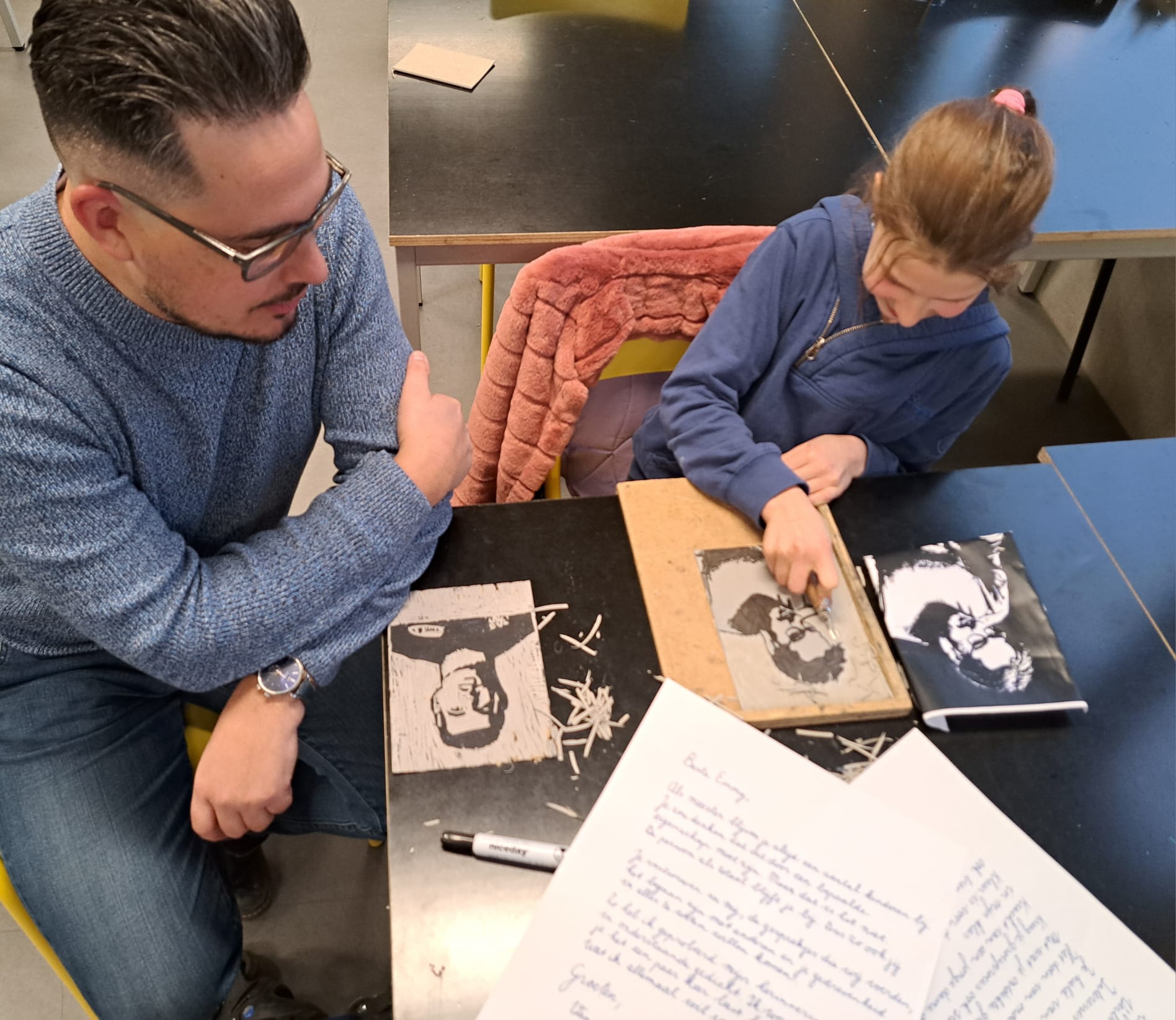 Bij educatie
